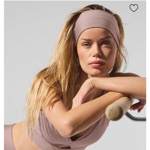 Alo Yoga Taupe Airlift Headband